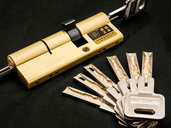 铁岭24小时上门开锁公司