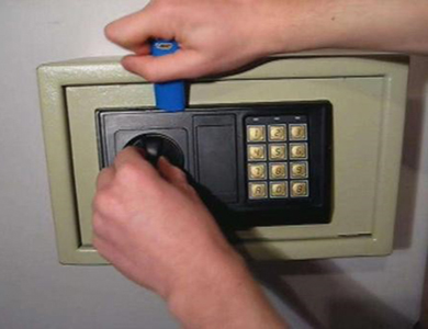 铁岭24小时上门开锁公司